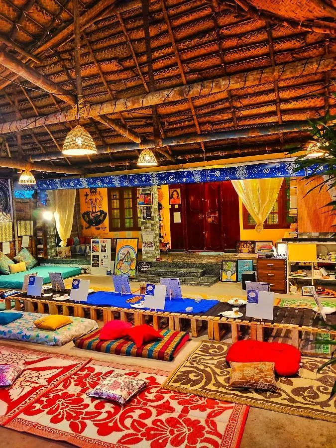 Jambavan Arts Sanctuary Varkala Ινδία